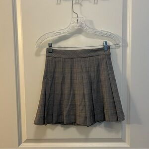 Aritzia Pleated Skirt
